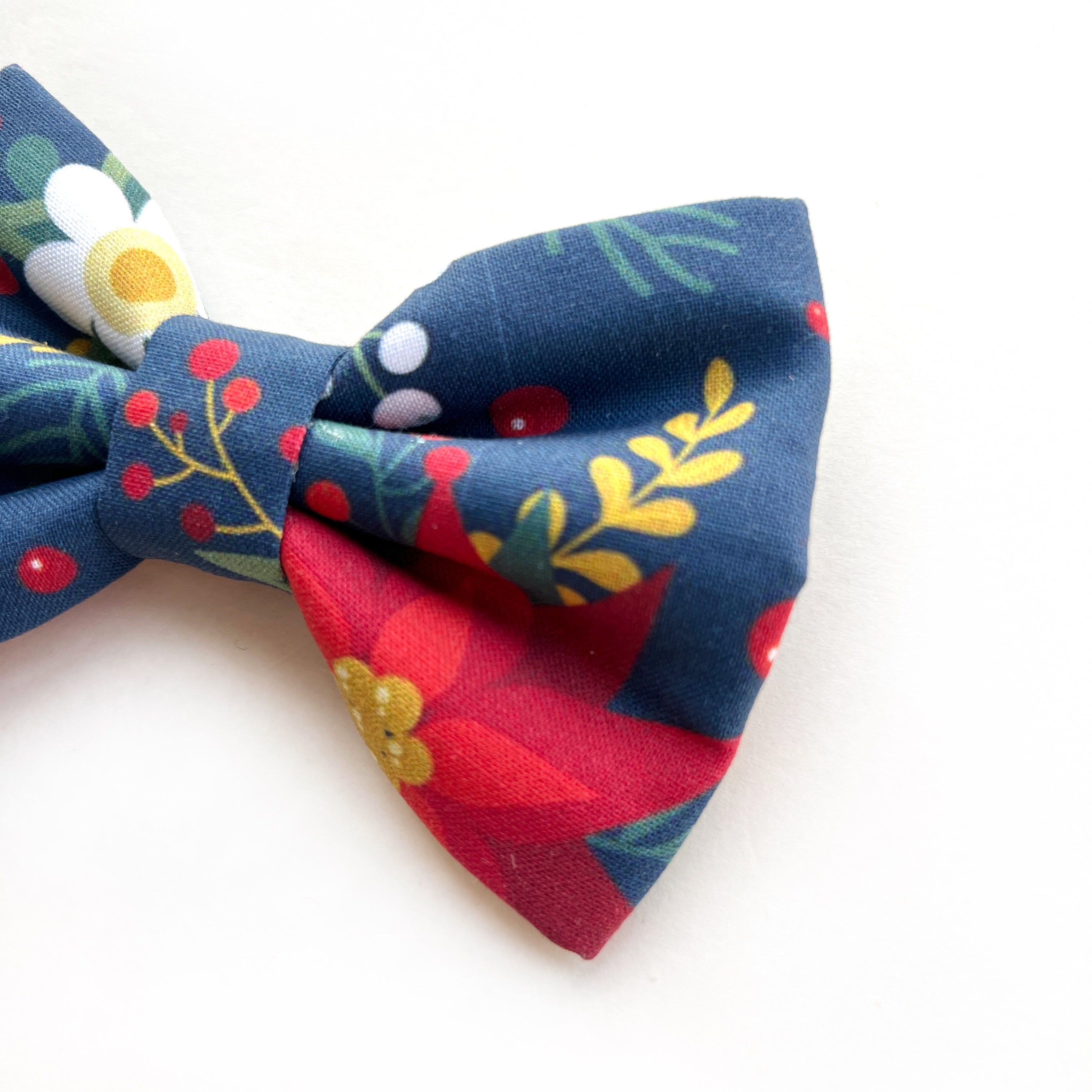 POINSETTIA MAGIC - SAILOR BOW