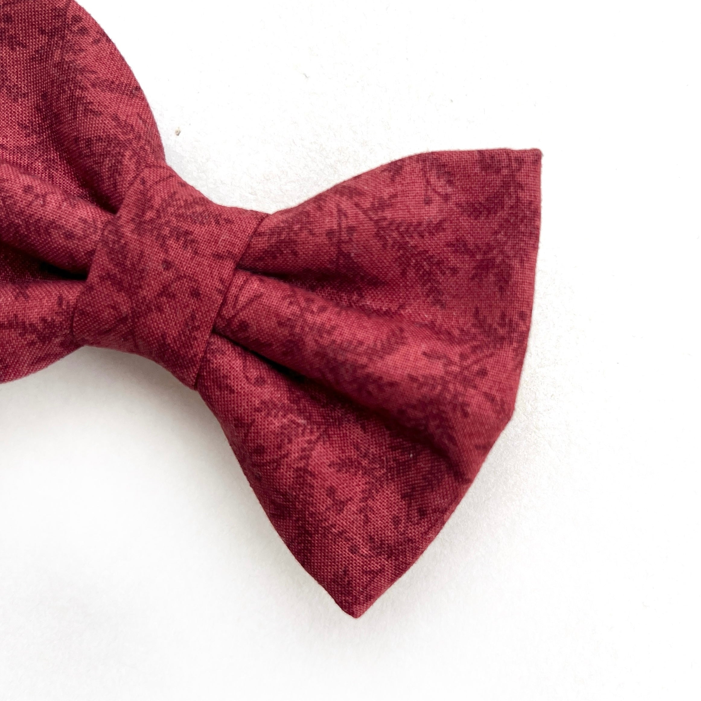RED FERN - Bowtie Petite & Standard & Large // READY TO SHIP