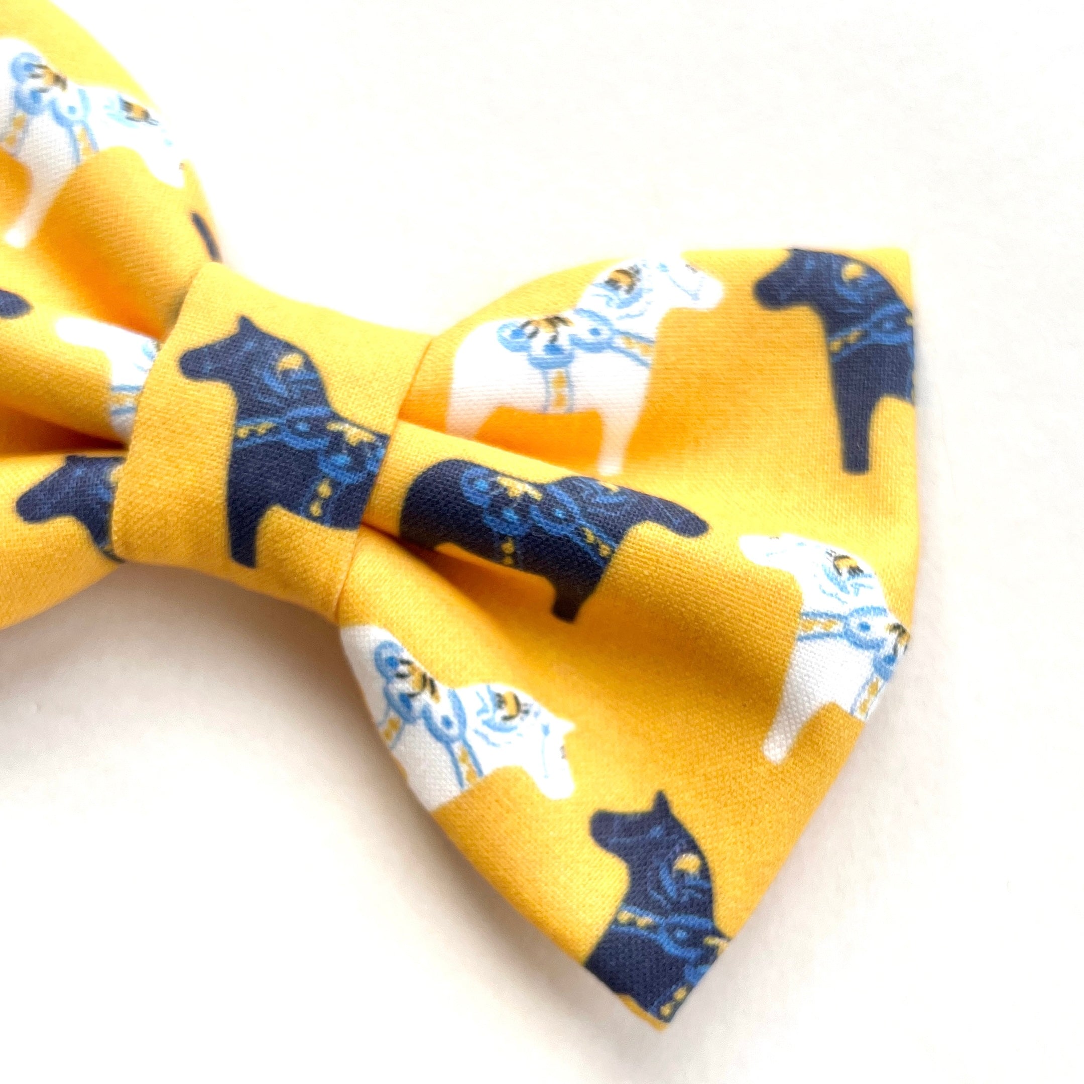 DALA HORSE - Bowtie Large // READY TO SHIP