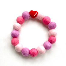SWEETHEART POMPOM NECKLACE