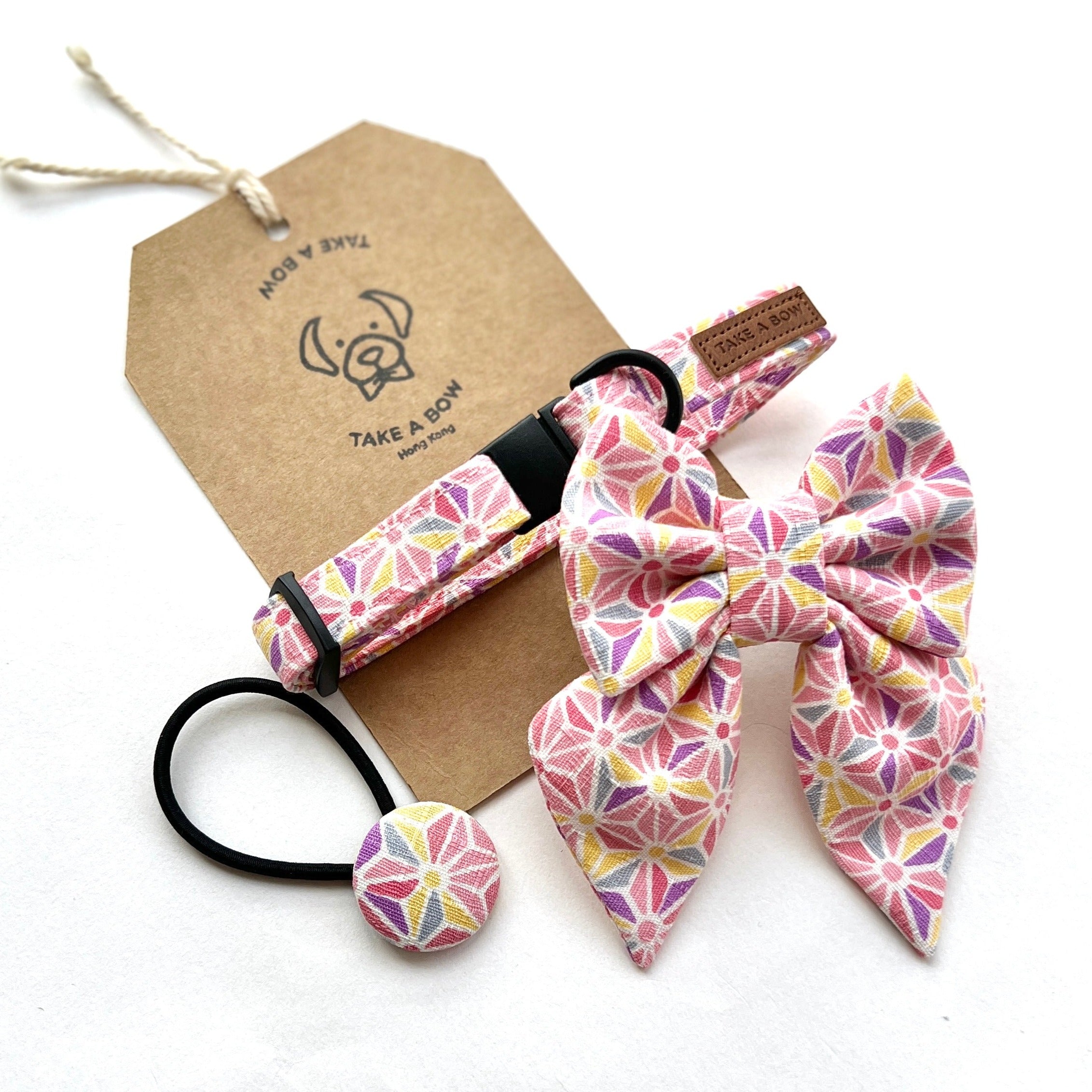 MATCHING BUTTON HAIRTIE