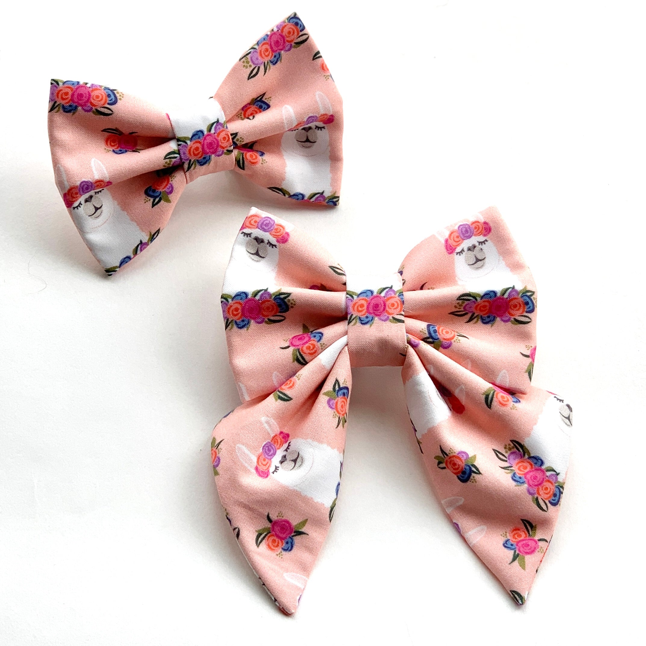 FLOWER LLAMA - Bowtie Large & XL // READY TO SHIP