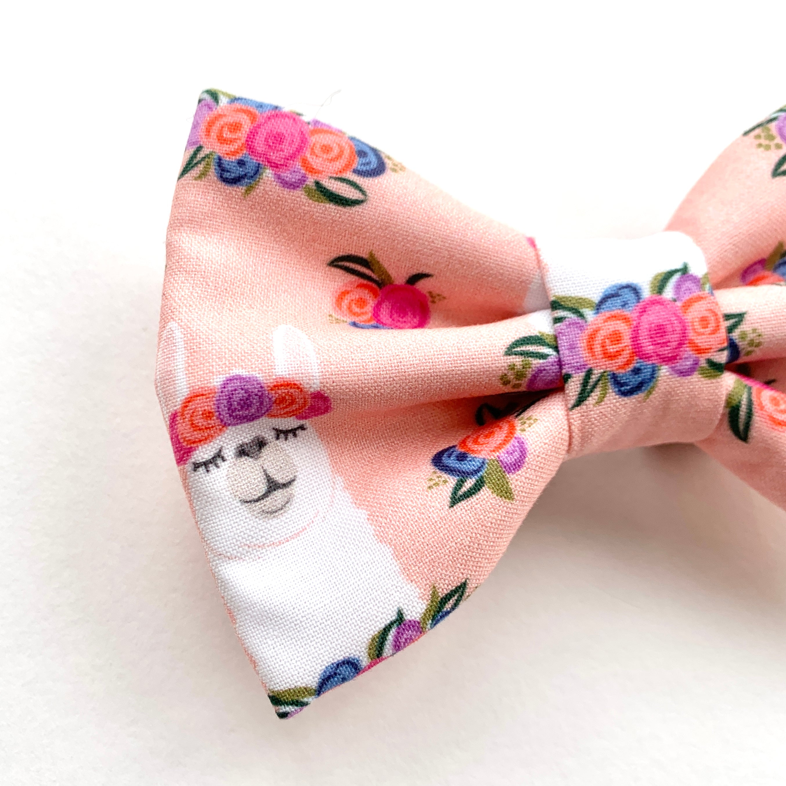 FLOWER LLAMA - Bowtie Large & XL // READY TO SHIP