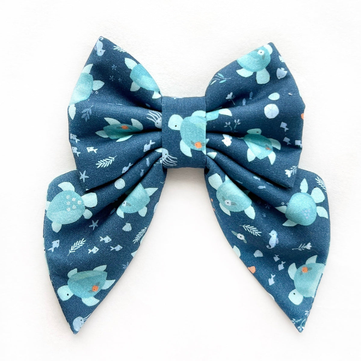SEA TURTLES - Bowtie Large // READY TO SHIP