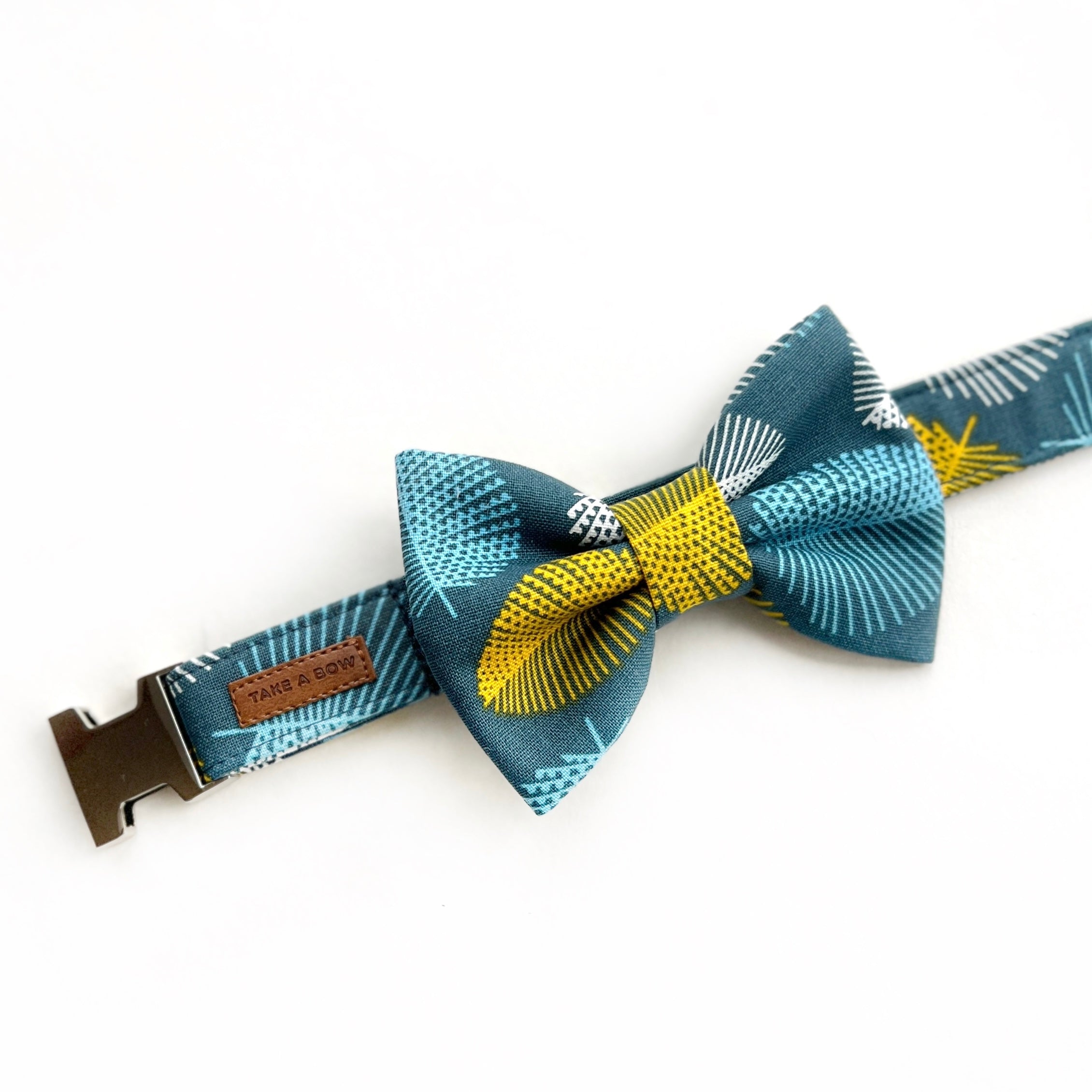 THE LAWN - Bowtie Standard & Large // READY TO SHIP