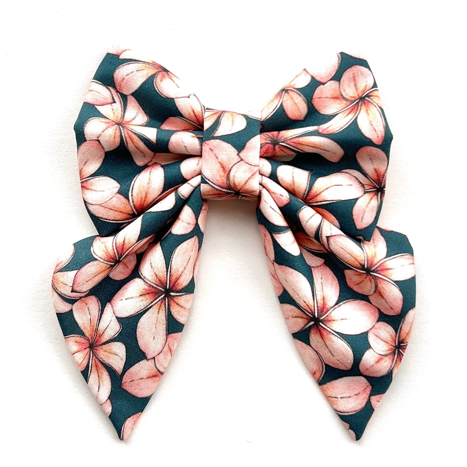 PLUMERIA ISLAND - Bowtie Standard & Large // READY TO SHIP