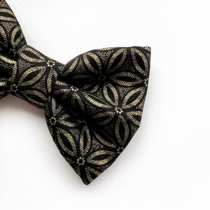 CLEMATIS NOIR - Bowtie Large // READY TO SHIP