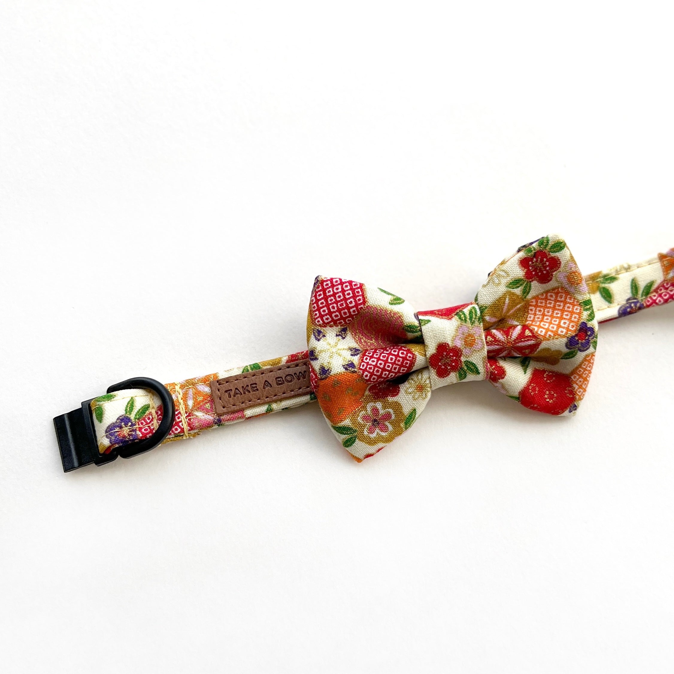 UME BLOSSOMS - CAT COLLAR