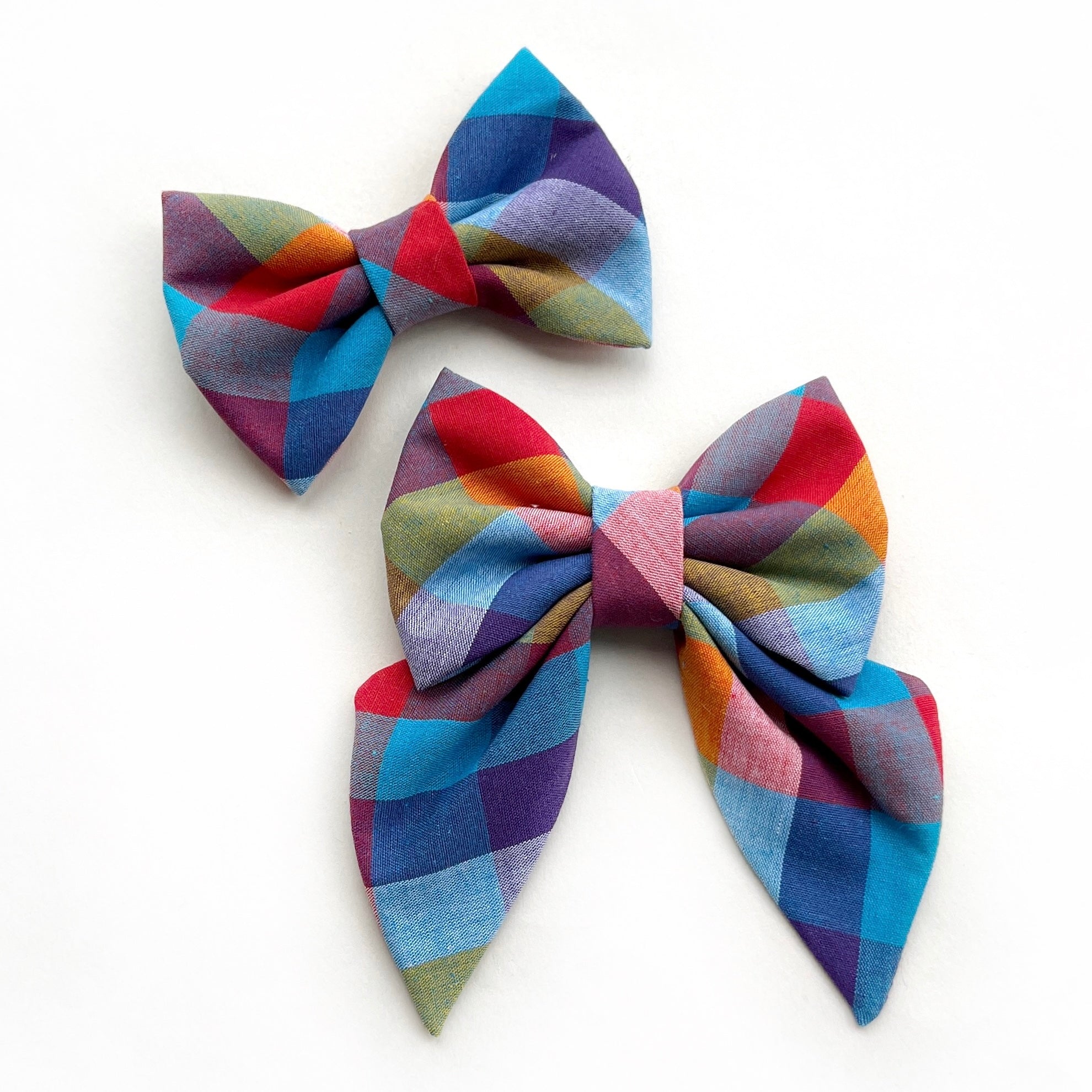 LAMPANG - Bowtie Large // READY TO SHIP