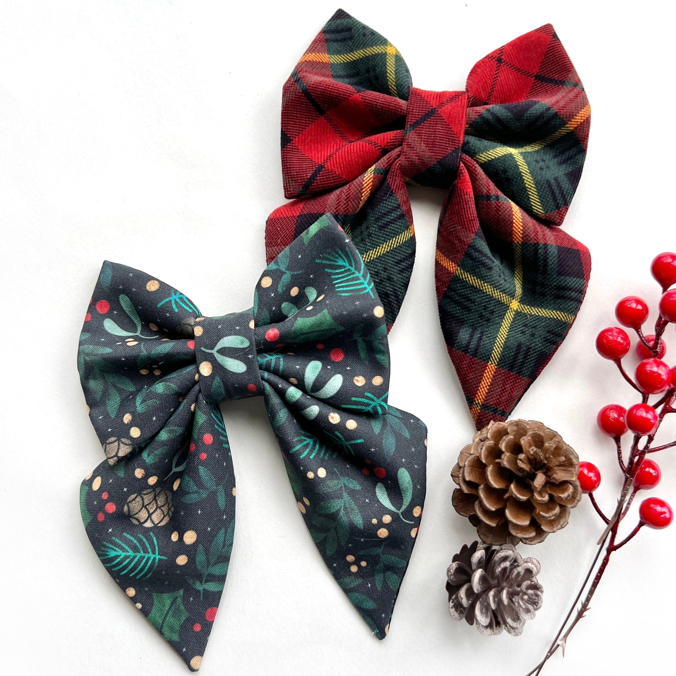 PINECONE - Bowtie Standard & Large // READY TO SHIP