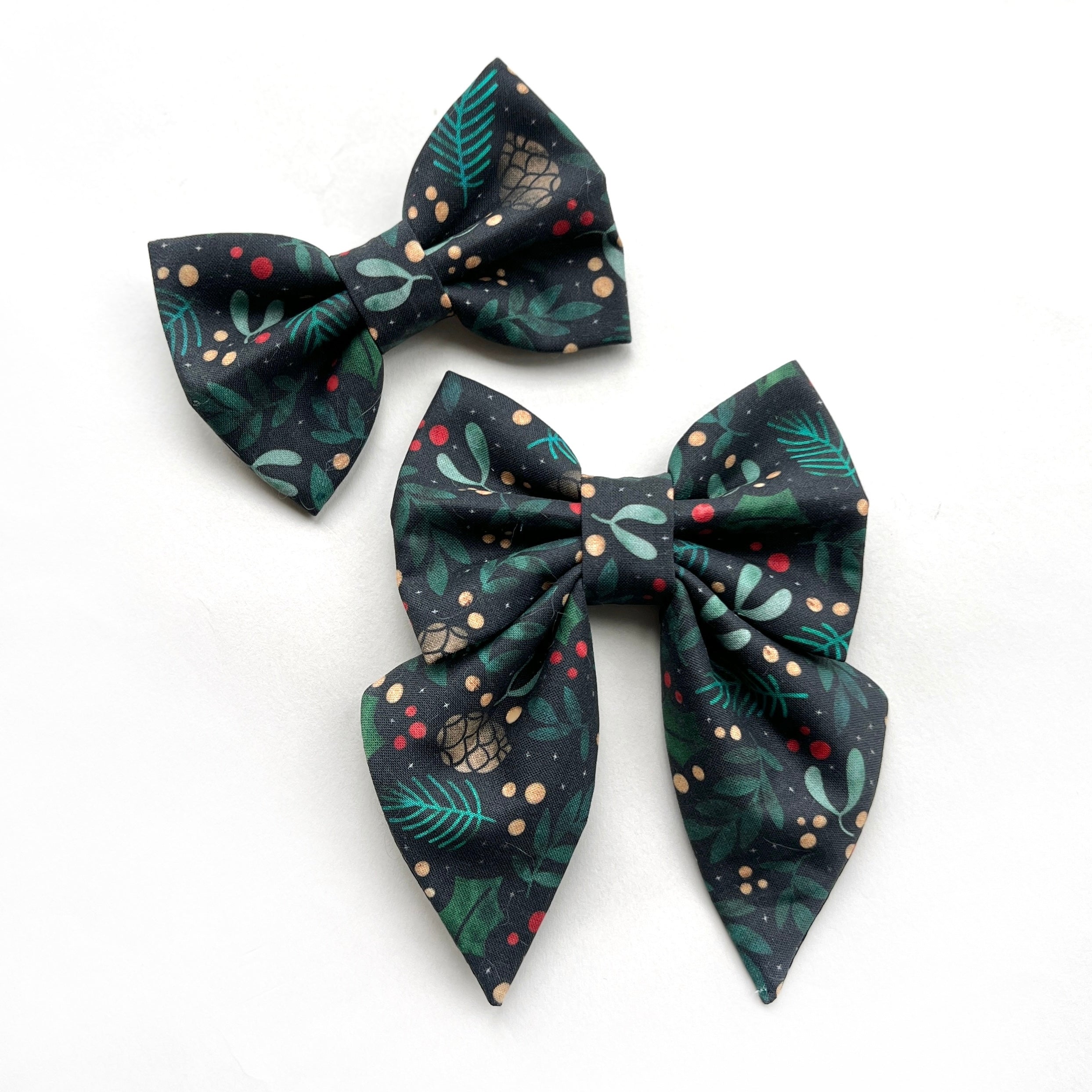 PINECONE - Bowtie Standard & Large // READY TO SHIP