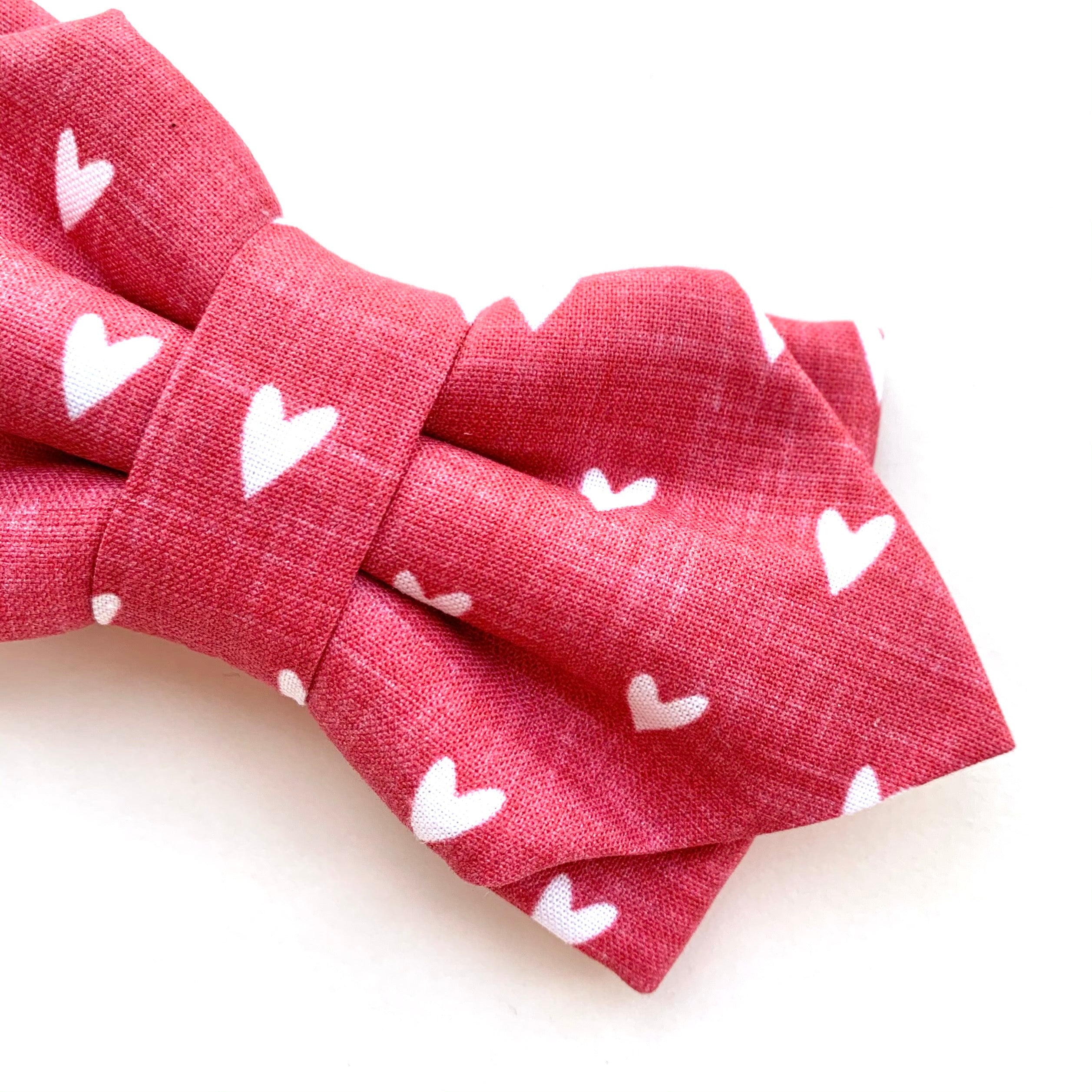 MILLIE HEARTS - Bowtie XL // READY TO SHIP